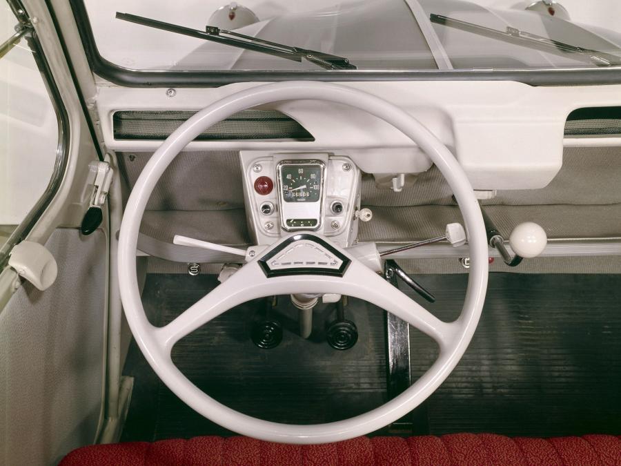  Citroen 2CV 1960 года  (фото 7 из 12)